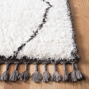 Safavieh Carmella Shag 226 POWER LOOMED 100% POLYESTER Shag & Flokati Rug CRM226A-4