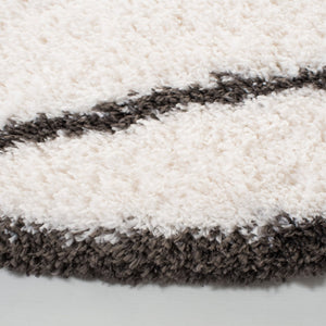 Safavieh Carmella Shag 226 POWER LOOMED 100% POLYESTER Shag & Flokati Rug CRM226A-4