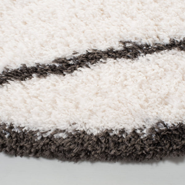 Safavieh Carmella Shag 226 POWER LOOMED 100% POLYESTER Shag & Flokati Rug CRM226A-4