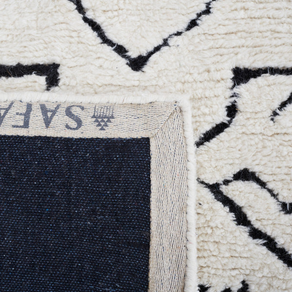 Safavieh Casablanca 206 Hand Tufted 86% Wool/14% Others Rug CSB206A-8