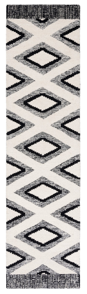 Safavieh Casbalanca 225 Hand Tufted Pile Content: 100% Wool Rug Ivory / Black Pile Content: 100% Wool CSB225Z-29