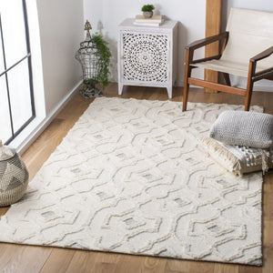 Safavieh Casablanca 376 Hand Tufted Wool Bohemian Rug CSB376A-8