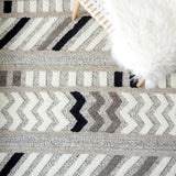 Casablanca 526 With Tassel 100% Wool Hand Knotted Rug