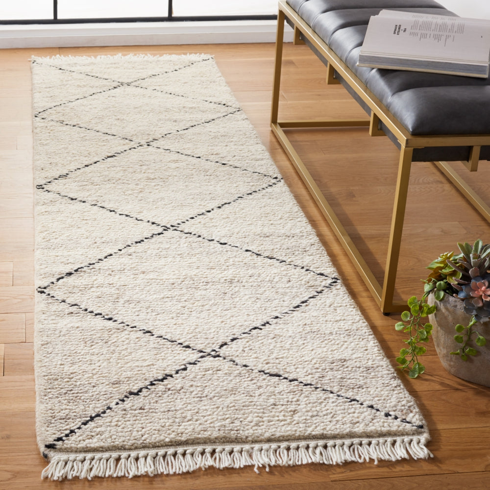 Casablanca 543 Luxurious 100% Wool Hand Knotted Area Rug – Timeless Elegance for Your Home Decor