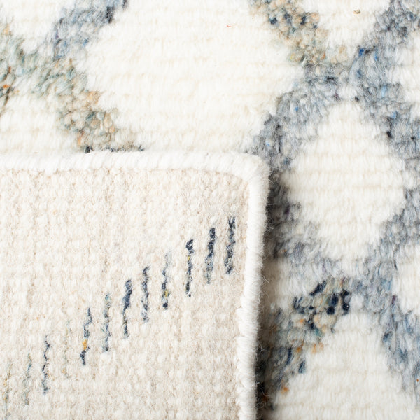 Casablanca Luxurious Handknotted 100% Wool Rug with 0.79" Pile Height for Elegant Home Décor