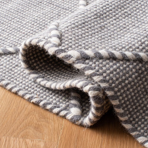 Casablanca 575 With Tassel Handloomed 80% Wool, 20% Cotton Bohemian Rug Grey / Ivory 80% WOOL, 20% COTTON CSB575F-5