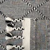 Casablanca 575 With Tassel Handloomed 80% Wool, 20% Cotton Bohemian Rug Black / Ivory 80% WOOL, 20% COTTON CSB575Z-5