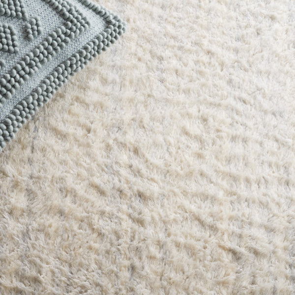 Safavieh Casablanca 703 Hand Tufted 85% Wool/15% Cotton Contemporary Rug CSB703G-8