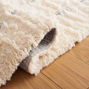 Safavieh Casablanca 705 Hand Woven 85% Wool/15% Cotton Rug CSB705F-8