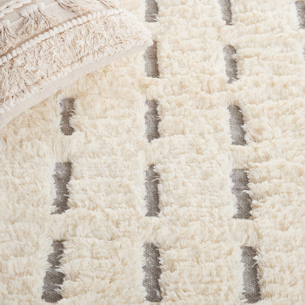 Safavieh Casablanca 705 Hand Woven 85% Wool/15% Cotton Rug CSB705F-8