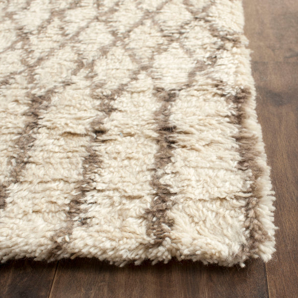 Casablanca Shag Hand-Tufted Rug in Luxurious New Zealand Wool & Cotton for Elegant Home Décor