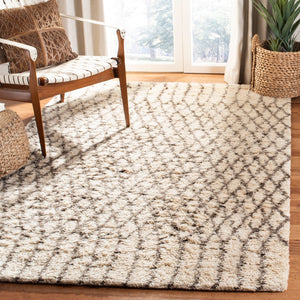 Casablanca Shag Hand-Tufted Rug in Luxurious New Zealand Wool & Cotton for Elegant Home Décor