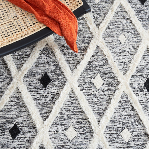 Safavieh Casablanca 980 Hand Tufted 80% Wool/20% Cotton Bohemian Rug CSB980Z-8