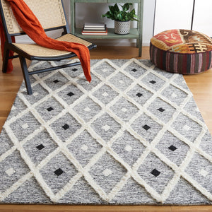 Safavieh Casablanca 980 Hand Tufted 80% Wool/20% Cotton Bohemian Rug CSB980Z-8