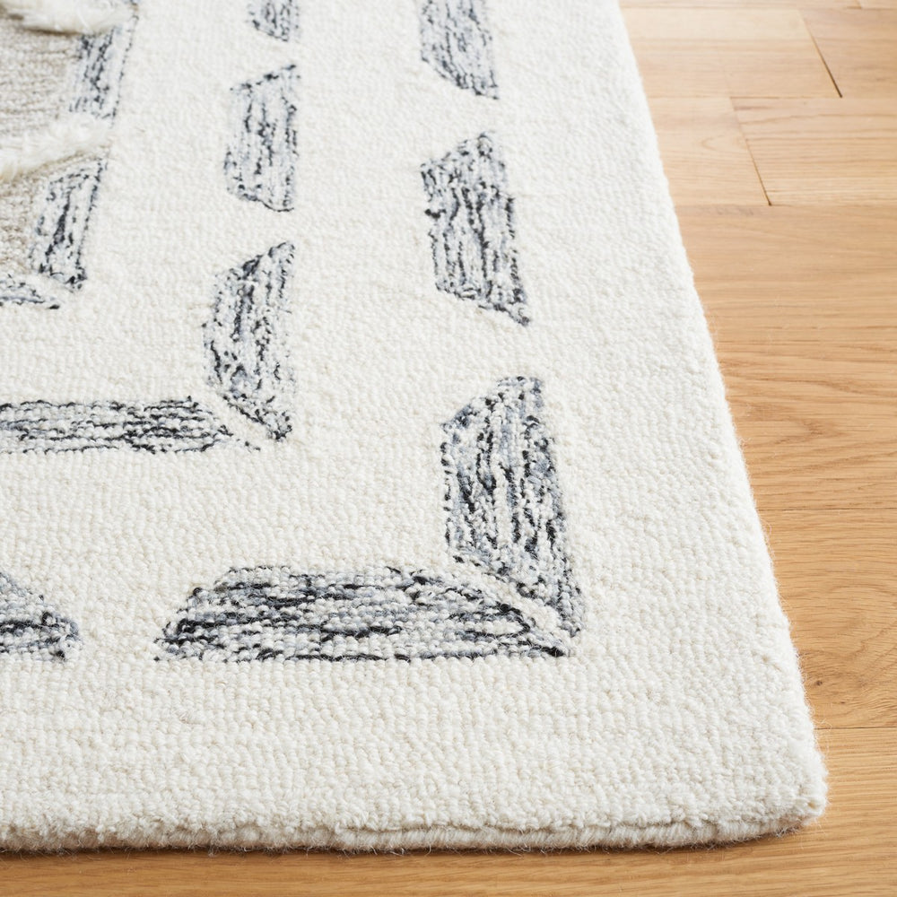 Safavieh Casablanca 982 Hand Tufted 80% Wool/20% Cotton Bohemian Rug CSB982F-8