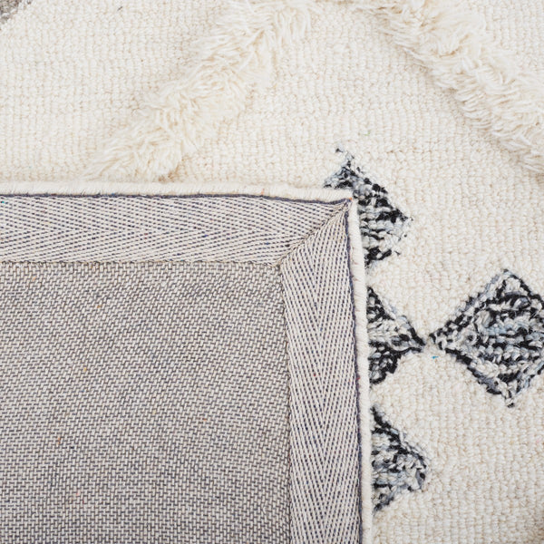 Safavieh Casablanca 985 Hand Tufted 80% Wool/20% Cotton Rug CSB985A-8