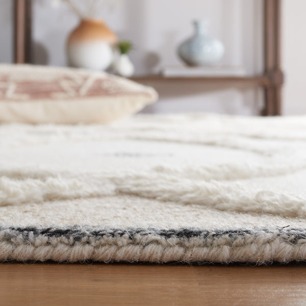 Safavieh Casablanca 991 Hand Tufted 80% Wool/20% Cotton Bohemian Rug CSB991A-6SQ