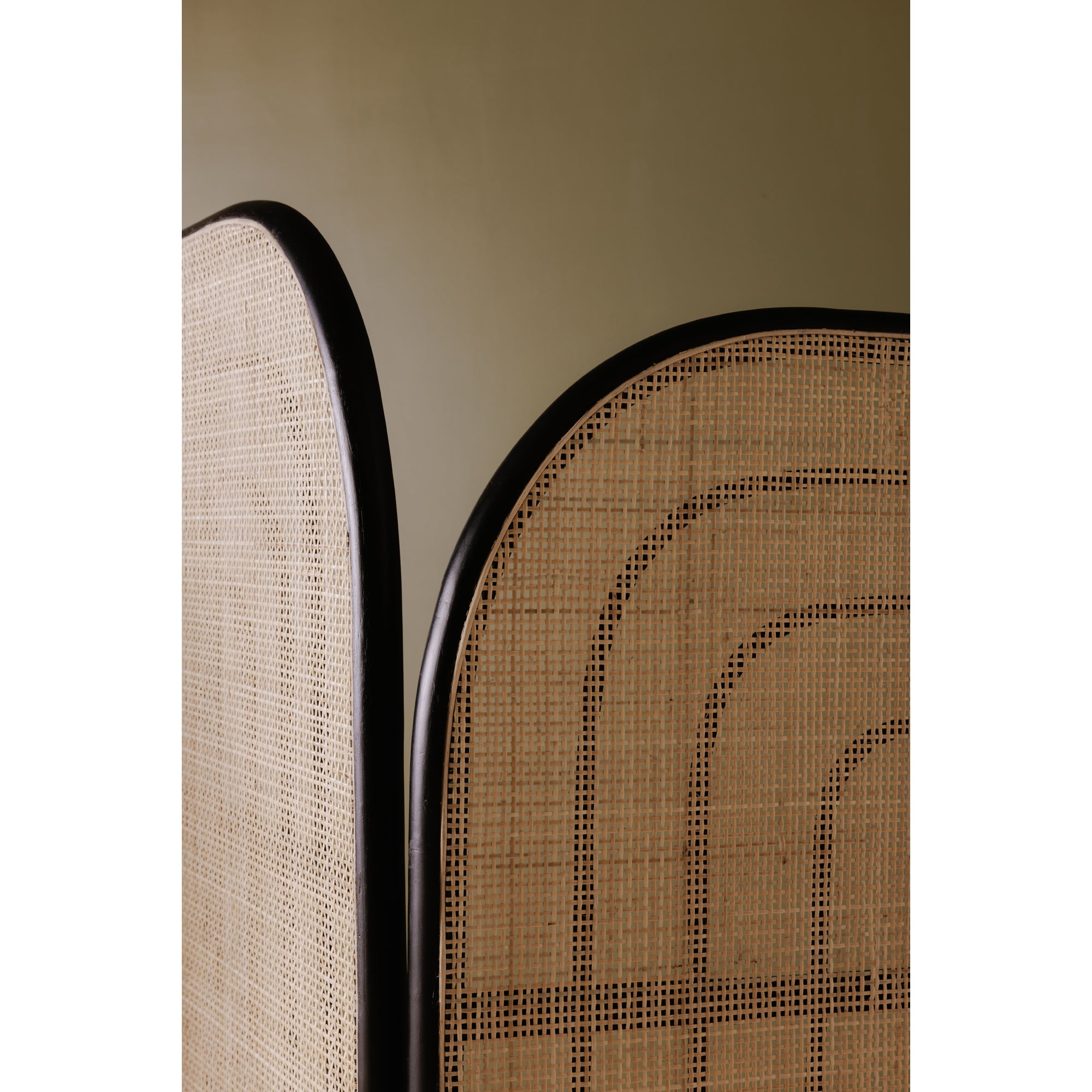 Moe's Home Loma Woven Rattan Room Divider Screen - Thumbnail 4