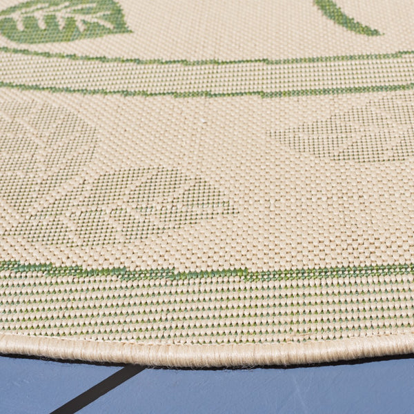 Safavieh Cy0772 Power Loomed 85.4% Polypropylene/10.4% Polyester/4.2% Latex Outdoor Rug CY0772-1E01-4