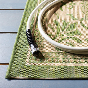 Safavieh Cy0901 Power Loomed 85.4% Polypropylene/10.4% Polyester/4.2% Latex Outdoor Rug CY0901-1E06-4