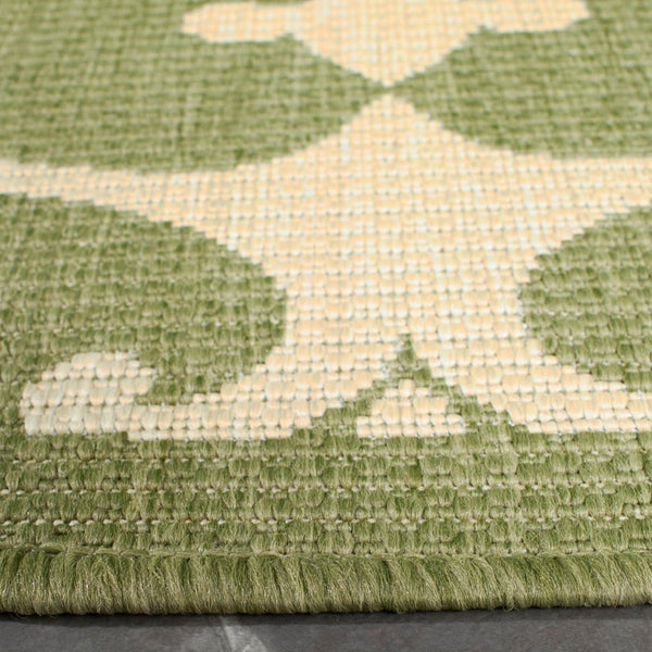 Safavieh Cy2663 Power Loomed 85.4% Polypropylene/10.4% Polyester/4.2% Latex Outdoor Rug CY2663-1E06-4