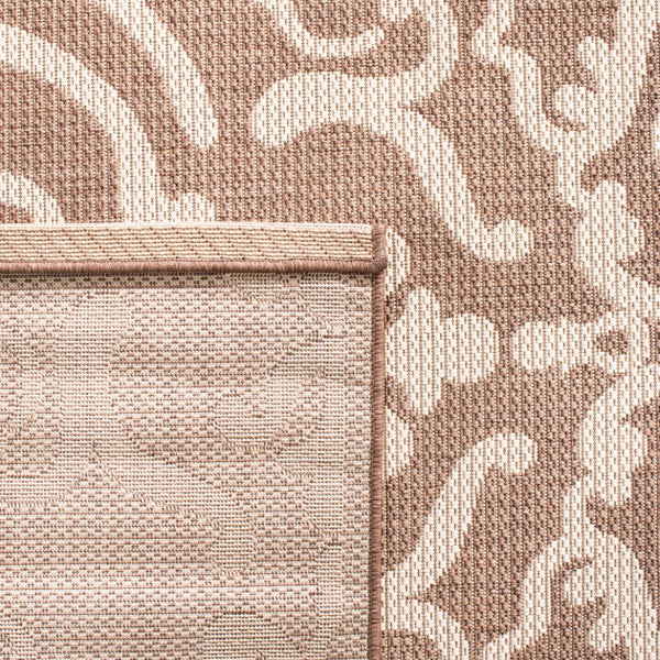 Safavieh Cy2663 Power Loomed 85.4% Polypropylene/10.4% Polyester/4.2% Latex Outdoor Rug CY2663-3409-4