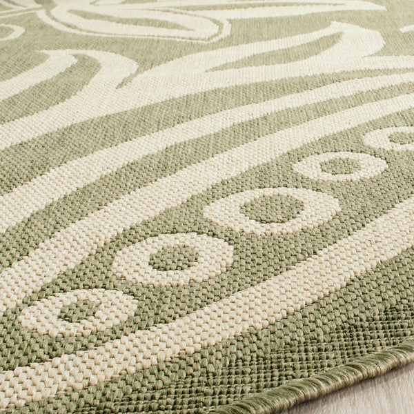 Safavieh Cy2961 Power Loomed 85.4% Polypropylene/10.4% Polyester/4.2% Latex Outdoor Rug CY2961-1E06-3