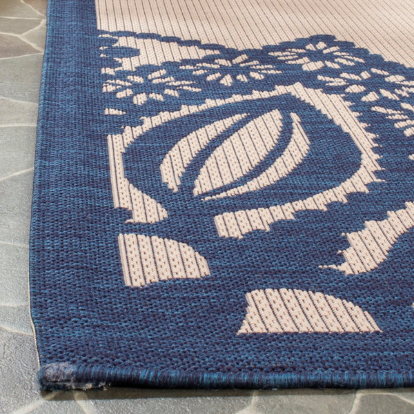 Safavieh Courtyard 6139 Power Loomed 85.4% Polypropylene/10.4% Polyester/4.2% Latex Outdoor Rug CY6139-258-212