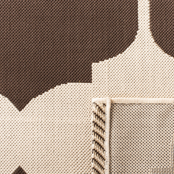 Safavieh Courtyard 6162 Power Loomed 85.4% Polypropylene/10.4% Polyester/4.2% Latex Outdoor Rug CY6162-402-4