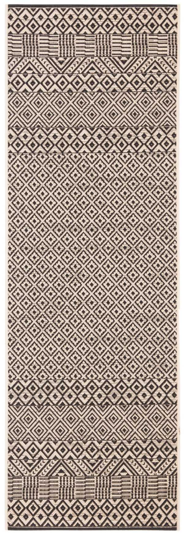 Safavieh Courtyard 6235 Power Loomed 85.4% Polypropylene/10.4% Polyester/4.2% Latex Outdoor Rug CY6235-25612-5SQ