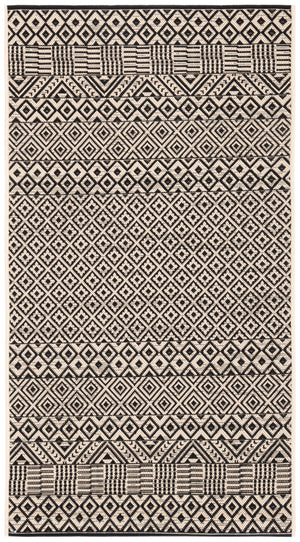 Safavieh Courtyard 6235 Power Loomed 85.4% Polypropylene/10.4% Polyester/4.2% Latex Outdoor Rug CY6235-25612-5SQ