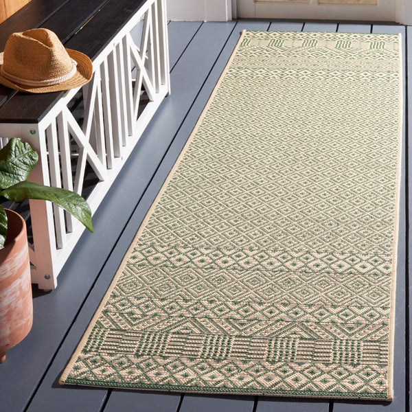 Safavieh Courtyard 6235 PowerLoomed 85.4% Polypropylene/10.4% Polyester/4.2% Latex Indoor/Outdoor Rug CY6235-32212-9