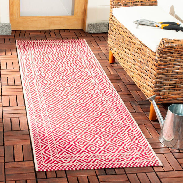 Safavieh Courtyard 6236 Power Loomed 85.4% Polypropylene/10.4% Polyester/4.2% Latex Outdoor Rug CY6236-23812-4