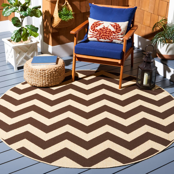 Safavieh Cy6244 Power Loomed 85.4% Polypropylene/10.4% Polyester/4.2% Latex Outdoor Rug CY6244-204-4SQ