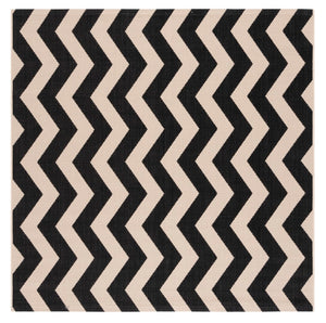 Safavieh Cy6245 Power Loomed 85.4% Polypropylene/10.4% Polyester/4.2% Latex Outdoor Rug CY6245-256-5SQ