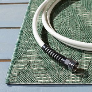 Safavieh Courtyard 6522 PowerLoomed 85.4% Polypropylene/10.4% Polyester/4.2% Latex Indoor/Outdoor Rug CY6522-32222-9