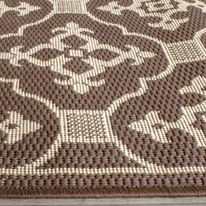 Safavieh Cy6564 Power Loomed 85.4% Polypropylene/10.4% Polyester/4.2% Latex Outdoor Rug CY6564-204-4