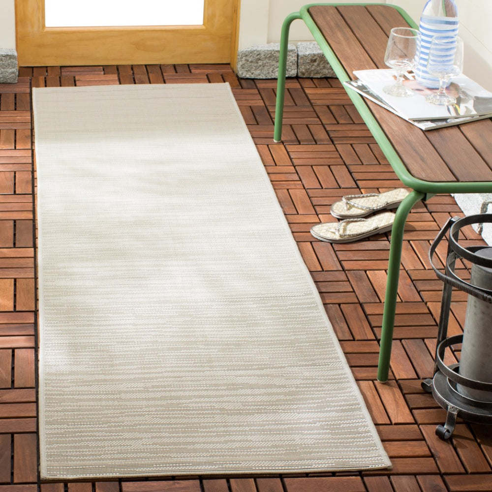 Safavieh Courtyard 6576 Power Loomed 85.4% Polypropylene/10.4% Polyester/4.2% Latex Outdoor Rug CY6576-07811-28