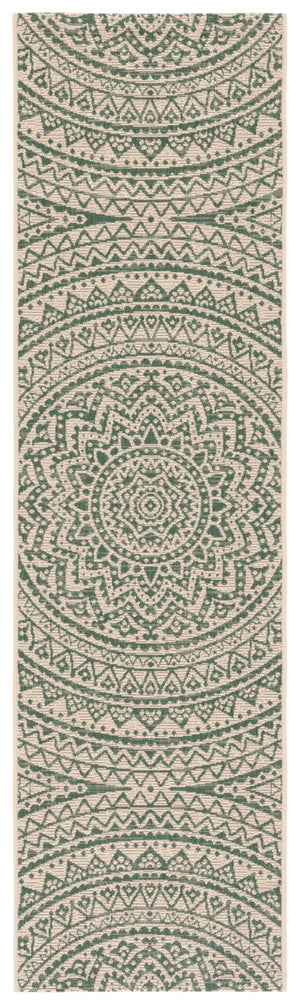 Safavieh Courtyard 6734 PowerLoomed 85.4% Polypropylene/10.4% Polyester/4.2% Latex Indoor/Outdoor Rug CY6734-32212-9