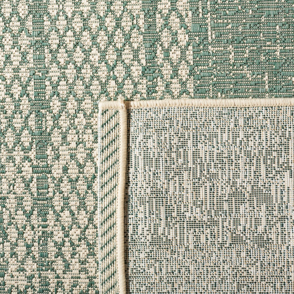 Safavieh Courtyard 6736 PowerLoomed 85.4% Polypropylene/10.4% Polyester/4.2% Latex Indoor/Outdoor Rug CY6736-32212-9