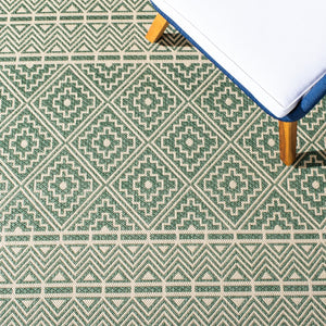 Safavieh Courtyard 6787 PowerLoomed 85.4% Polypropylene/10.4% Polyester/4.2% Latex Indoor/Outdoor Rug CY6787-32221-9