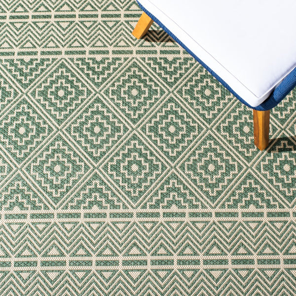 Safavieh Courtyard 6787 PowerLoomed 85.4% Polypropylene/10.4% Polyester/4.2% Latex Indoor/Outdoor Rug CY6787-32221-9