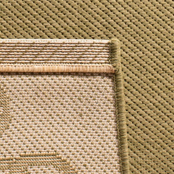 Safavieh Mavelot Power Loomed 85.4% Polypropylene/10.4% Polyester/4.2% Latex Outdoor Rug CY6788-24-4