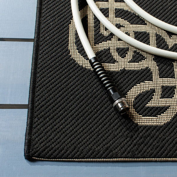 Safavieh Mavelot Power Loomed 85.4% Polypropylene/10.4% Polyester/4.2% Latex Outdoor Rug CY6788-26-4