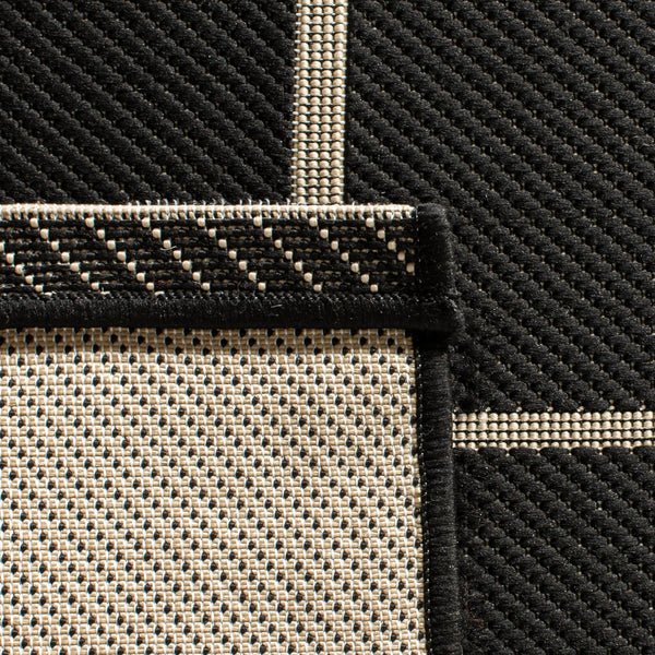 Safavieh Mavelot Power Loomed 85.4% Polypropylene/10.4% Polyester/4.2% Latex Outdoor Rug CY6788-26-4