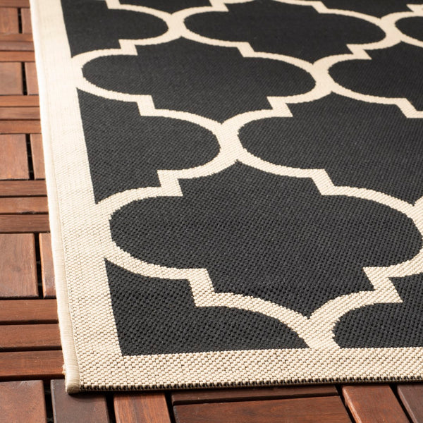 Safavieh Courtyard Power Loomed 85.4% Polypropylene/10.4% Polyester/4.2% Latex Indoor/Outdoor Rug CY6914-266-810