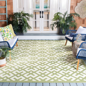 Safavieh Cy6915 Power Loomed 85.4% Polypropylene/10.4% Polyester/4.2% Latex Outdoor Rug CY6915-244-4SQ