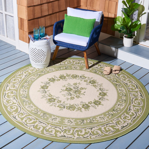 Safavieh Andrea Power Loomed 85.4% Polypropylene/10.4% Polyester/4.2% Latex Outdoor Rug CY7208-14A5-4
