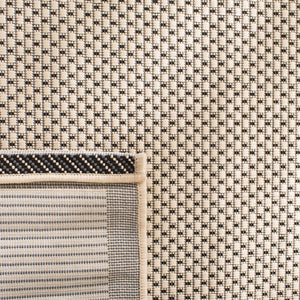 Safavieh Cy7987 Power Loomed 85.4% Polypropylene/10.4% Polyester/4.2% Latex Outdoor Rug CY7987-65A5-810