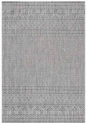 Courtyard  Outdoor Power Loomed 85.4% Polypropylene, 10.4% Polyester, 4.2% Latex Rug Grey / Black